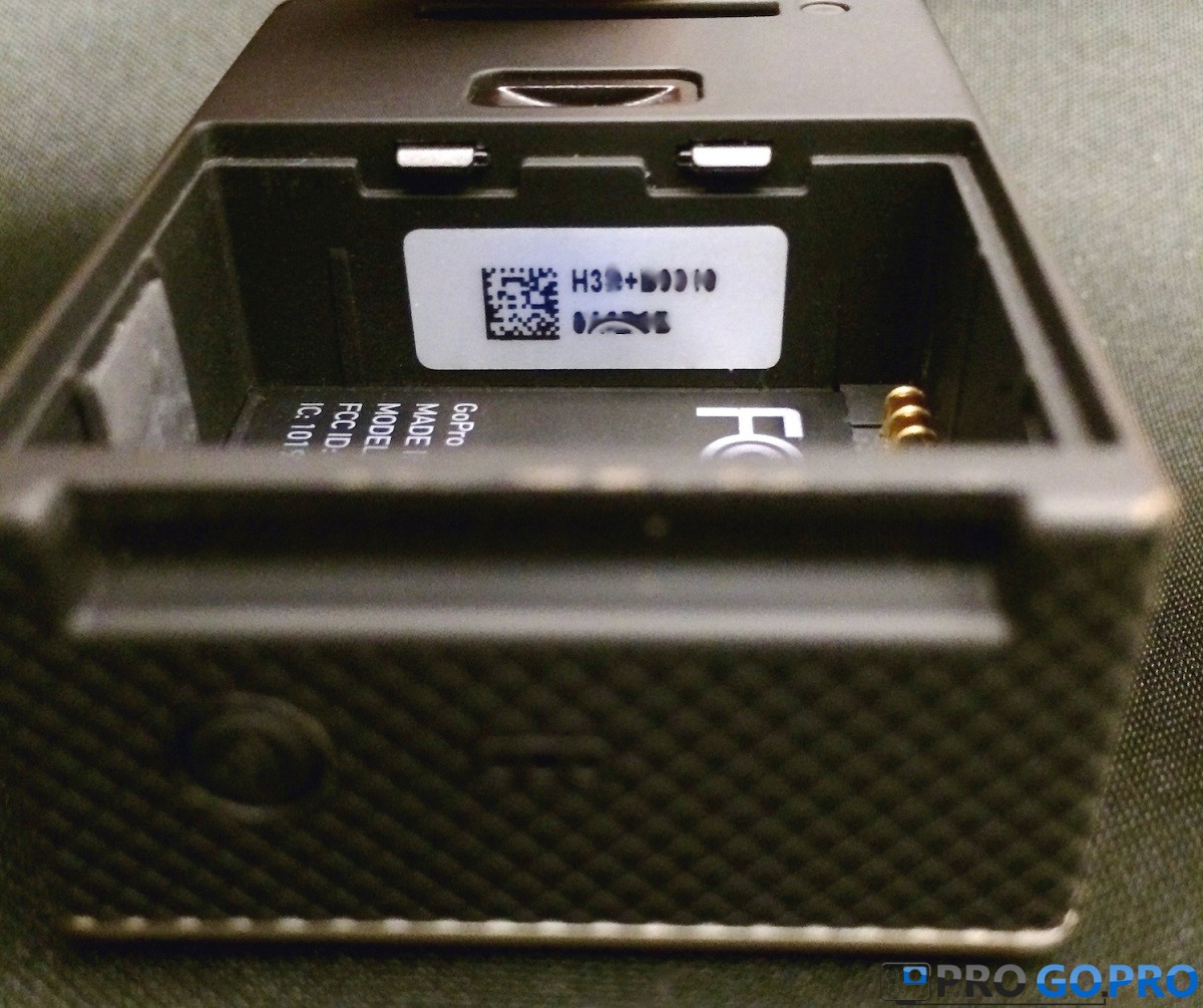 Серийный номер на камерах GoPro HERO3+ silver и black